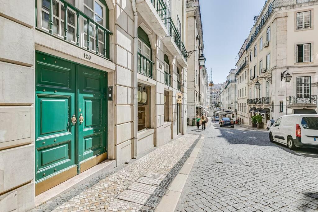 Made For The City Lovers- Urban Charm In Chiado Lizbona Zewnętrze zdjęcie