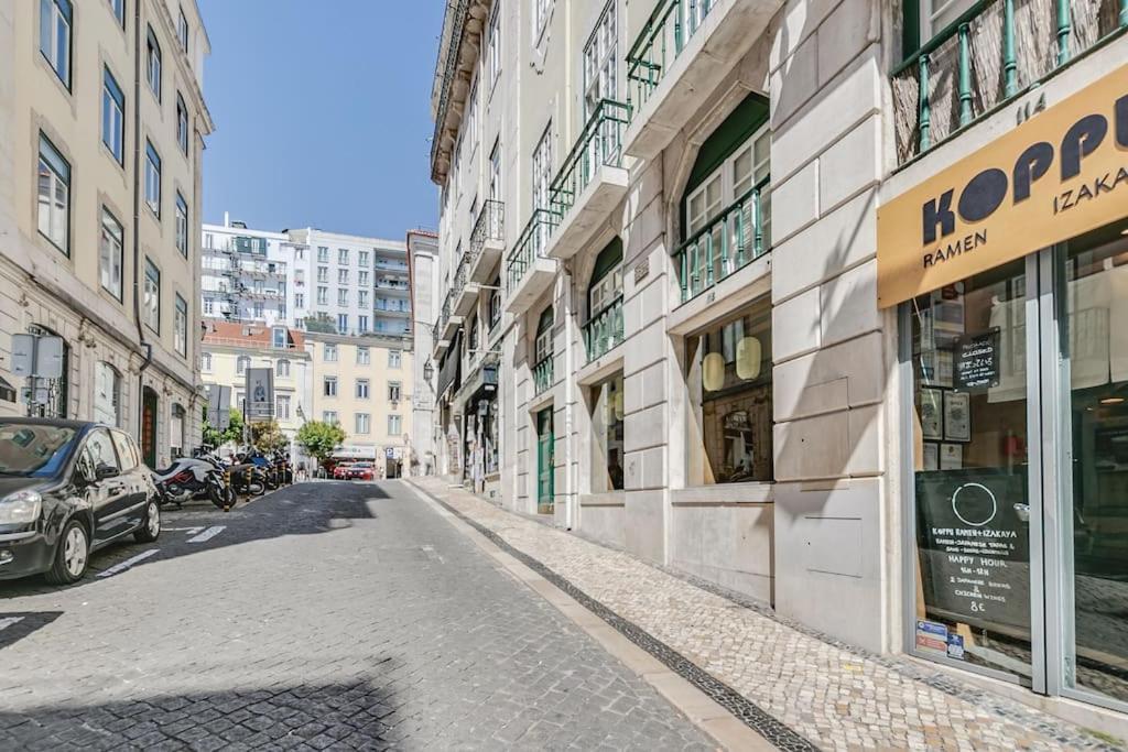 Made For The City Lovers- Urban Charm In Chiado Lizbona Zewnętrze zdjęcie